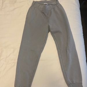 Aritzia TNA Cozy Fleece Perfect Pocket Jogger Sweatpants, Size M